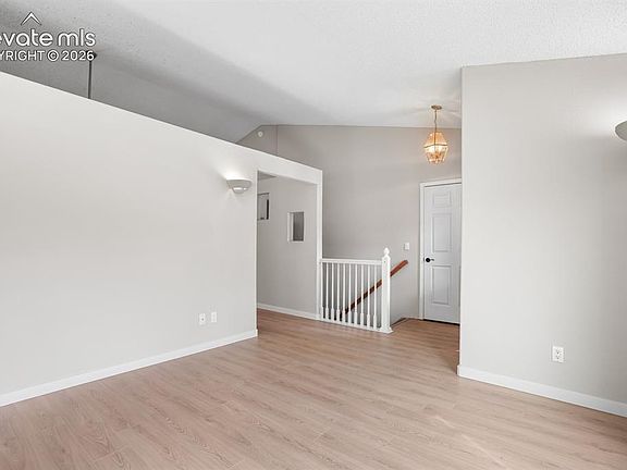 4th image of 6125 Northwind Dr