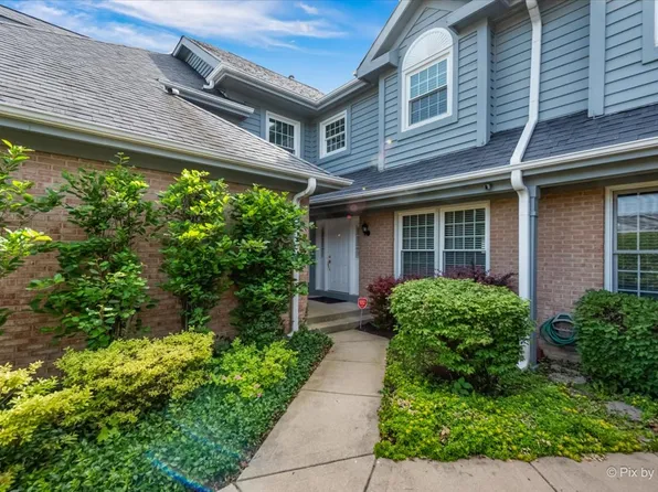 234 Benton Ln, Bloomingdale, IL 60108