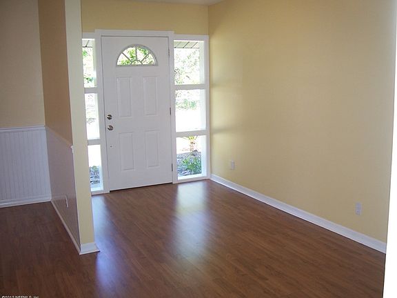 5th image of 9903 Ogalla Ave