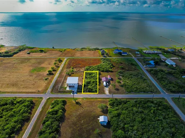 1510B & 1512 2nd St, Bayside, TX 78340