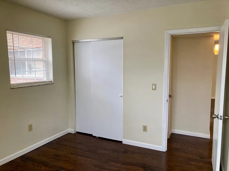 6255 Beechmont Ave #11 — Photo 18