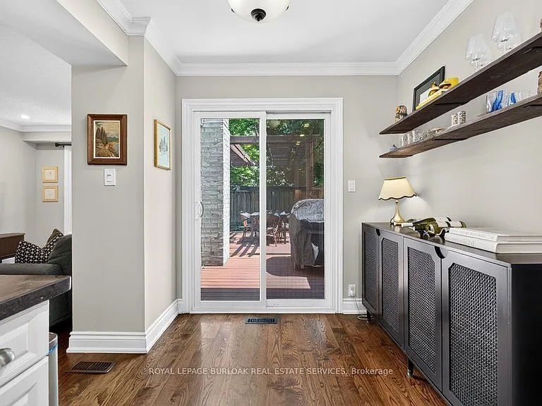 2354 Marine Dr — Photo 18
