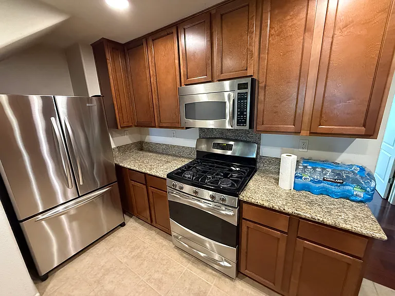 2492 Autumnvale Ave — Photo 5