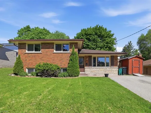 149 Avondale Rd, Cambridge, ON N3C 2E5