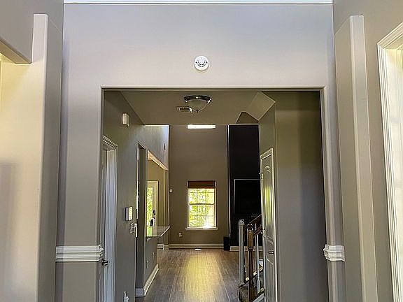 3rd image of 484 N Sweetwater Hills Dr