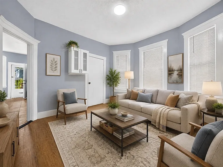 137 Shurtleff St #1 — Photo 2