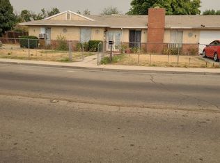 1050 Faller Ave, Sanger, CA 93657