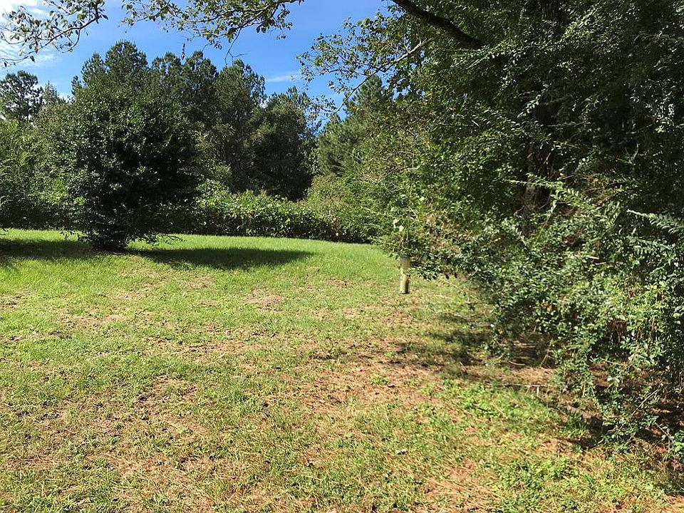 2nd image of 118 Thacker Loop