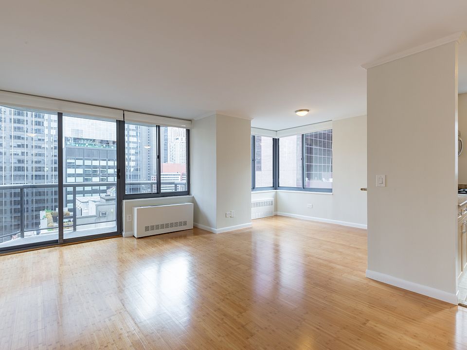 1st image of 235 W 48th St APT 25B