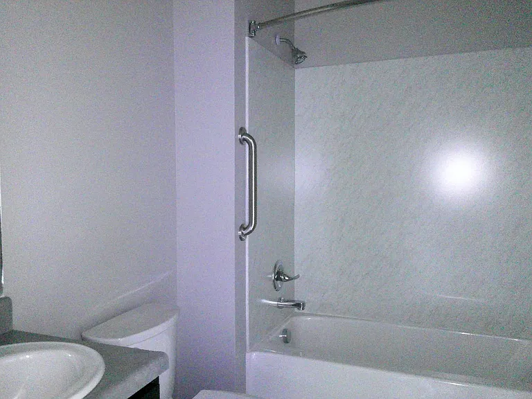 308 E Corning St — Photo 58