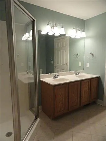 6018 Morrow Rd — Photo 11