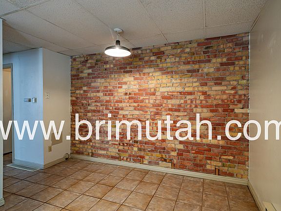 5th image of 217 E 3rd Ave #11083887