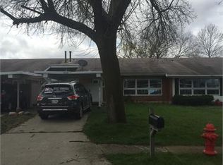 1426 Fairway Dr, Rantoul, IL 61866