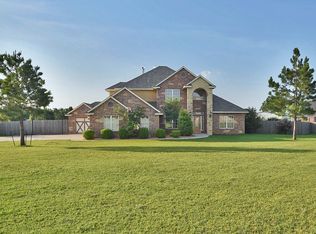 14778 Kaelyn Ln, Yukon, OK 73099