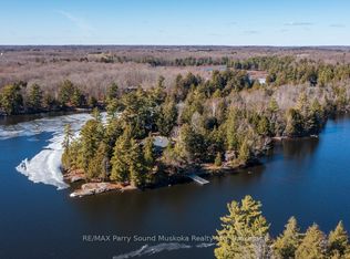 14 Silver Fox Dr, McKellar, ON P0G1C0
