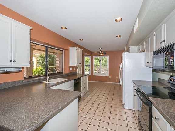 2nd image of 1740 E Chalk Creek Ct