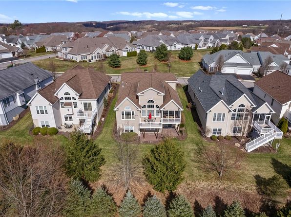 361 Patriot Ln, Freedom, PA 15042