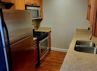 7401 Pershing Ave #7403-2E, Saint Louis, MO 63130