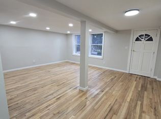 3320 N California Ave APT 1, Chicago, IL 60618