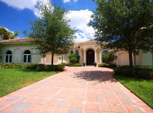 8391 Whispering Oak Way, West Palm Beach, FL 33411