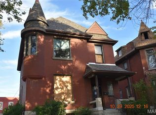 7027 Michigan Ave, Saint Louis, MO 63111