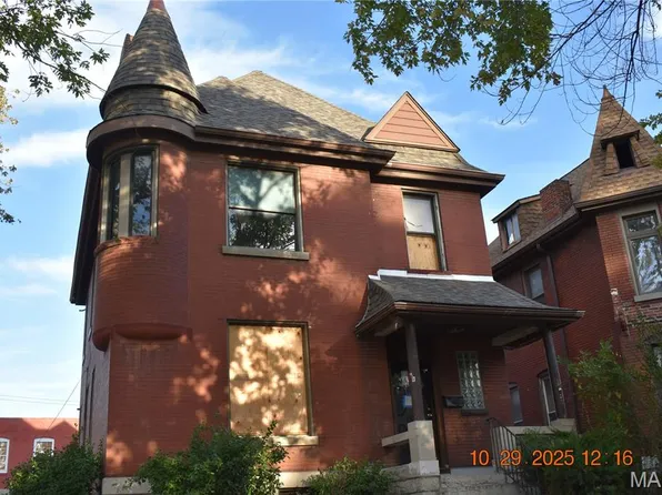 7027 Michigan Ave, Saint Louis, MO 63111