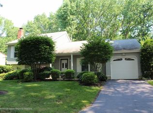 182 Lynch Rd, Middletown, NJ 07748