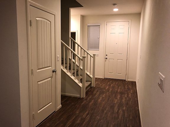 3rd image of 4409 Duck Harbor Ave