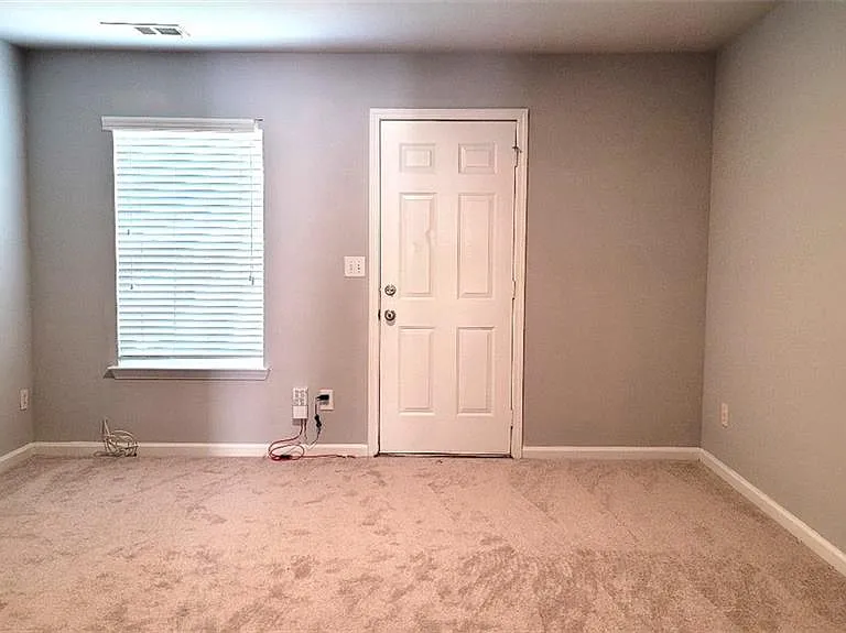 2020 Meadow Peak Rd — Photo 12