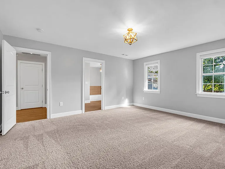 3826 Burrus St — Photo 17