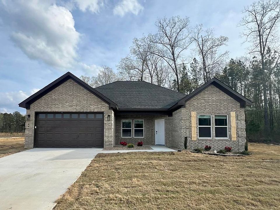 1st image of 66 Springtree Cir