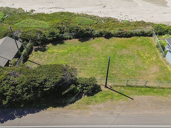 2nd image of 3692 SW Pacific Coast Hwy