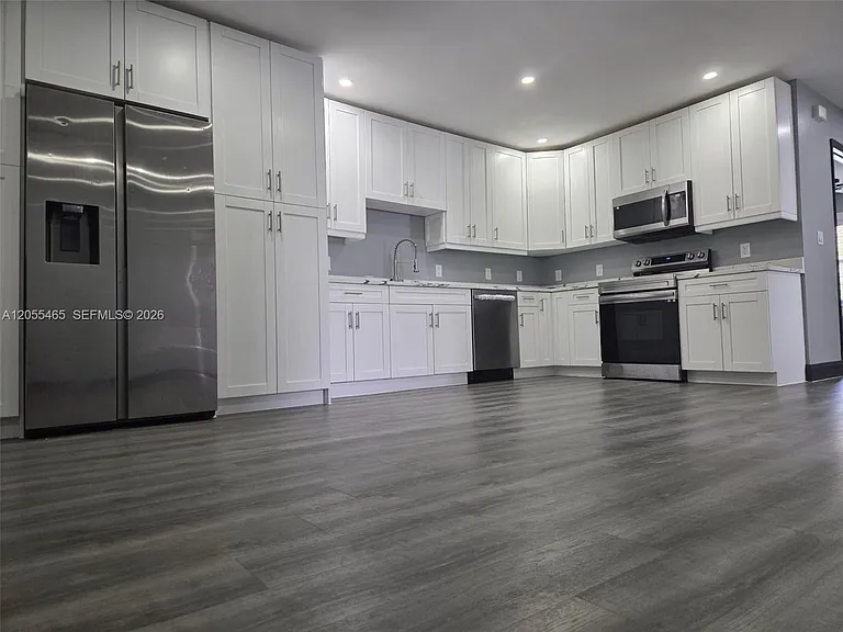 8227 NW 39th St #8227 — Photo 12
