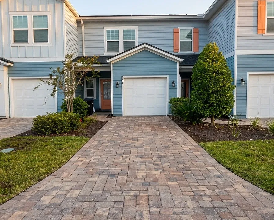 493 Pine Bluff Dr