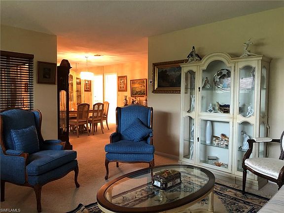 4th image of 107 E Lake Dr