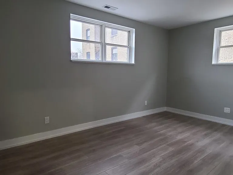 5144 N Avers Ave #2 — Photo 15