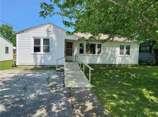 204 Cherry St, Lamar, MO 64759