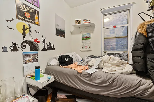 Rented by MNS | media 12