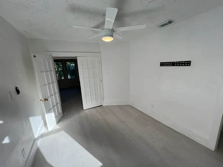 5 Estey St #3 — Photo 37