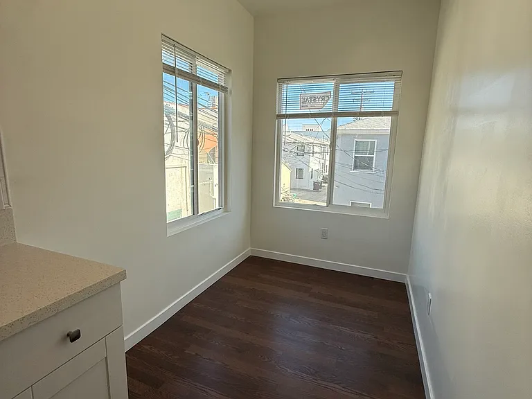 19 Granada Ave #7 — Photo 5