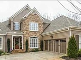 505 Woodstrace Ct, Greer, SC 29650