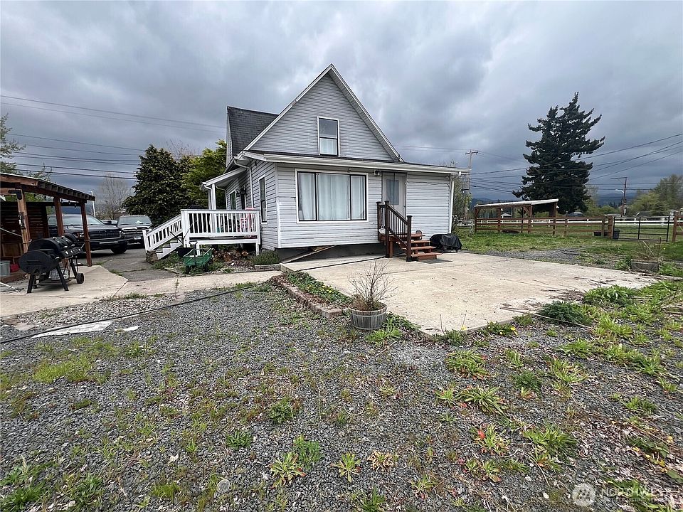 2nd image of 46319 244th Avenue SE