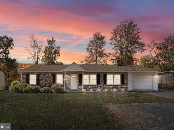 11206 Old Leavells Rd, Fredericksburg, VA 22407