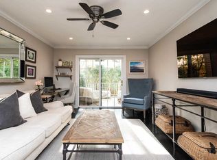 5 Mechanic Ct, Huntington, NY 11743