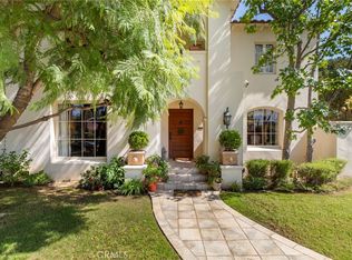 1811 N Flower St, Santa Ana, CA 92706