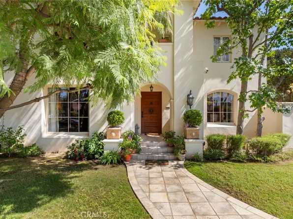 1811 N Flower St, Santa Ana, CA 92706