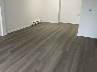 931 SW Holden St APT 103, Seattle, WA 98106