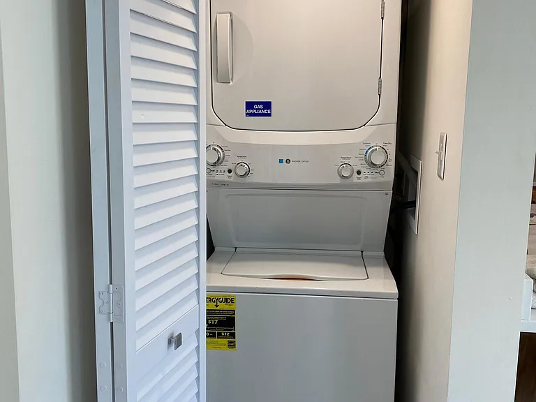 Full size Washer/Dryer Combo