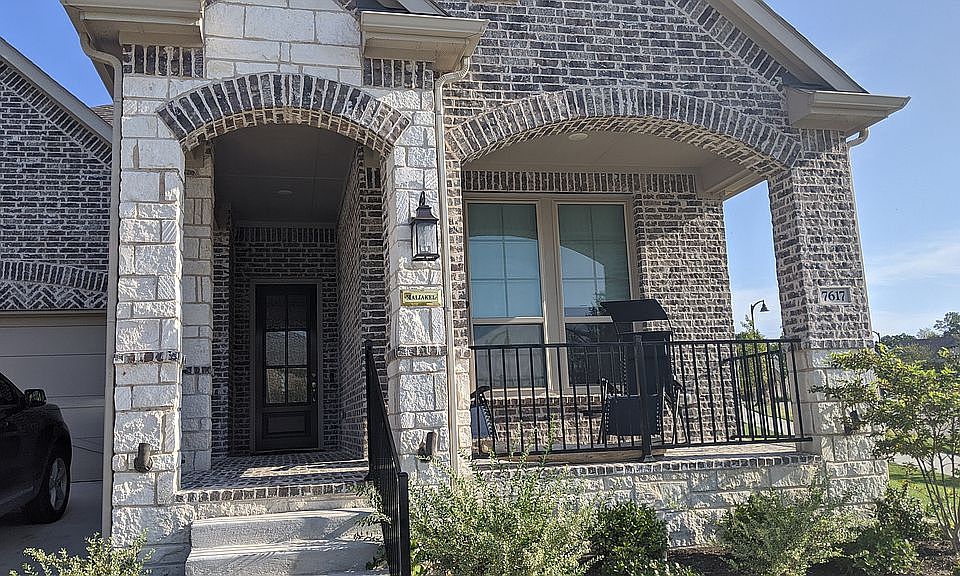 1st image of 7617 Redondo Dr