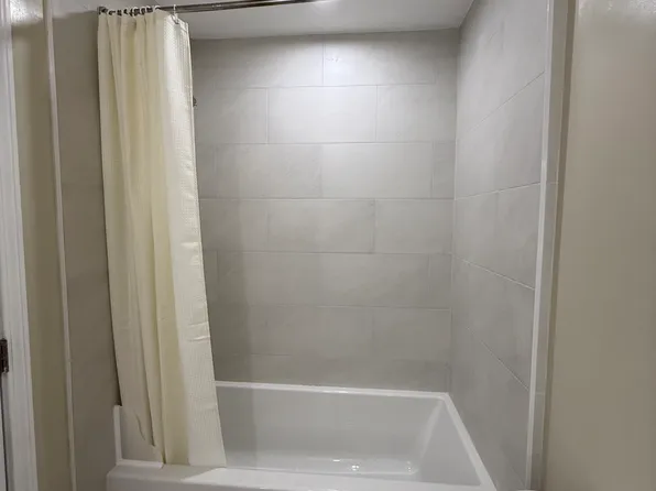 571 Freeport St Unit 3, Dorchester, MA 02122